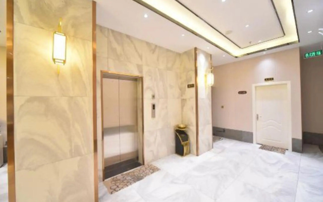 Yijia Chain Hotel (Yichun High-speed Railway Station Branch