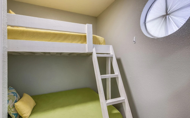 Room with a View by Ryson Vacation Rentals