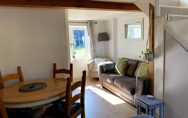 Coombe Cottage