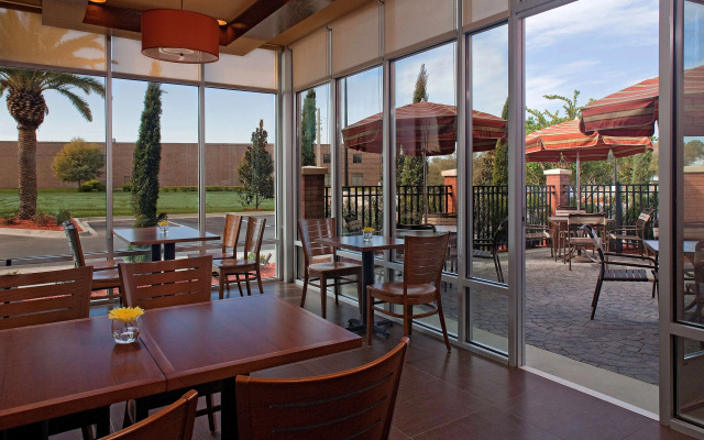 Hyatt Place North Charleston