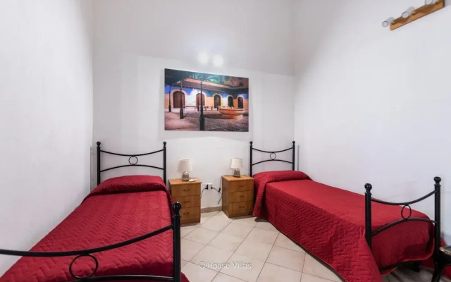 Ciuri Ciuri in Noto With 3 Bedrooms and 2 Bathrooms