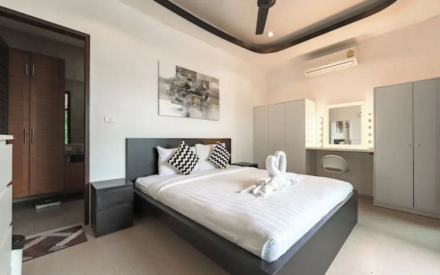 4Br Near Pier Private Pool & Garden V246