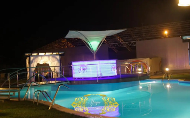 Hotel Magic Trivale