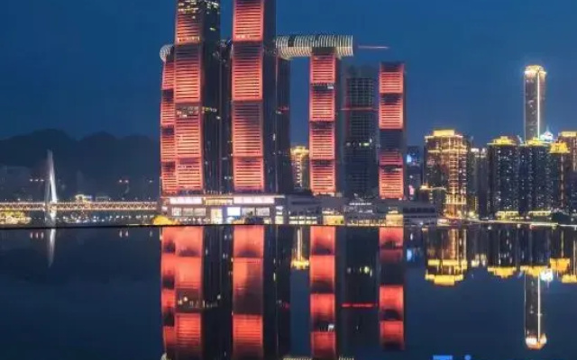 Qingyou Sharing Hotel (Monument to the people's Liberation Store
