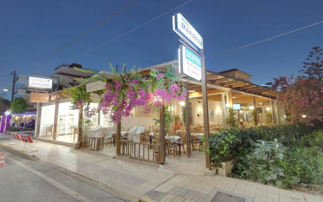 Marirena Hotel вид на фасад