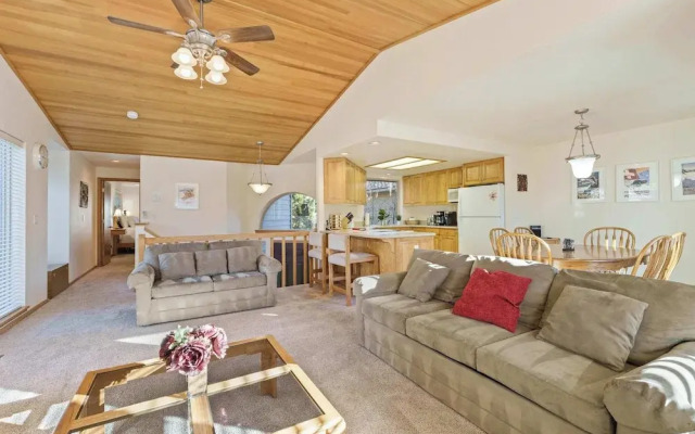 Fairway Village 8