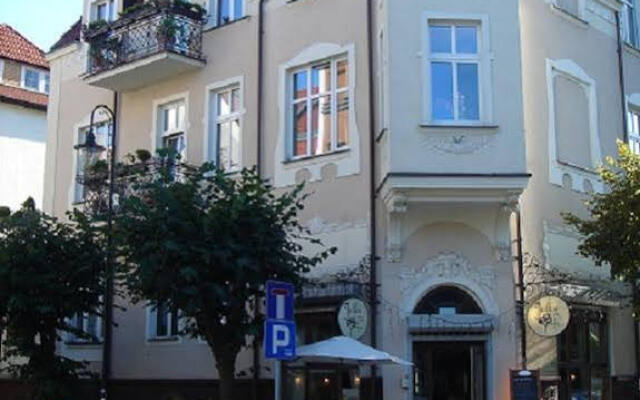 Отель Apartament Wild Rose Польша, Сопот - отзывы, цены и фото номеров - забронировать отель Apartament Wild Rose онлайн вид на фасад