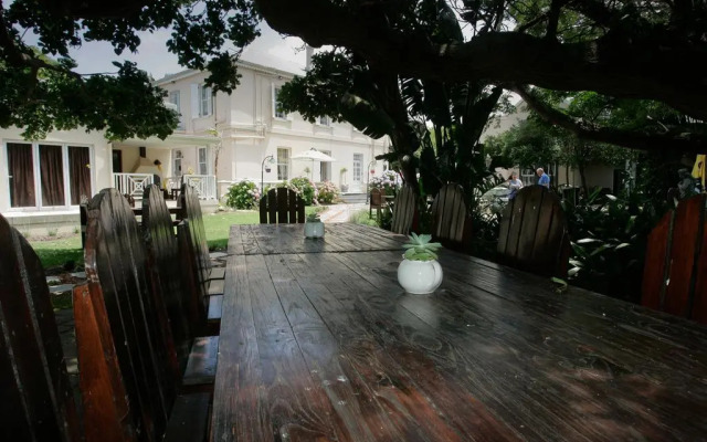 Riversyde Manor