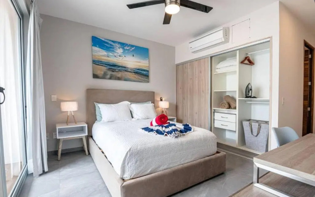 G302 MARLENE Incredible 2 BR condo at Gallery