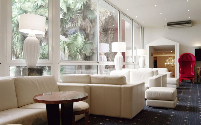 Grand Hotel Jeanne d'Arc