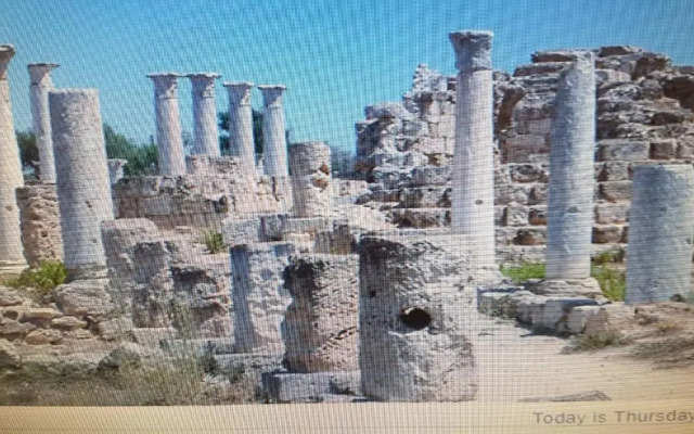 SALAMIS HOUSE and FLAT LETS