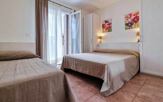 Lovely Apartment Overlooking the Pool in Bibione