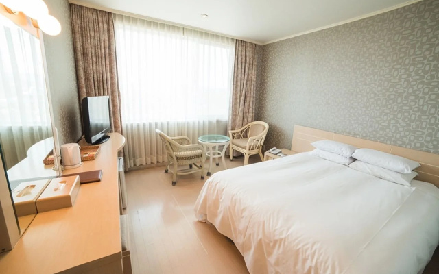Bloom Hotel