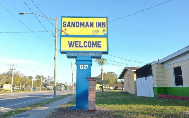 Sandman Inn Motel