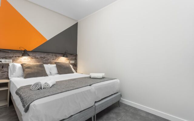 Отель Hostal Fontanella Испания, Барселона - отзывы, цены и фото номеров - забронировать отель Hostal Fontanella онлайн вид на фасад