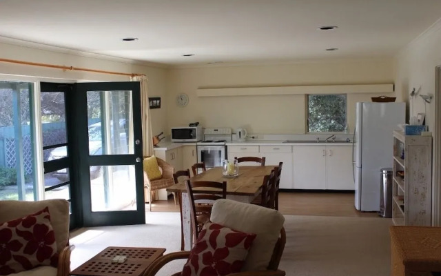 East Street Retreat