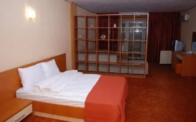 Hotel Migador