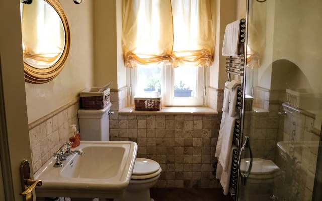 Villa Chiara B&B