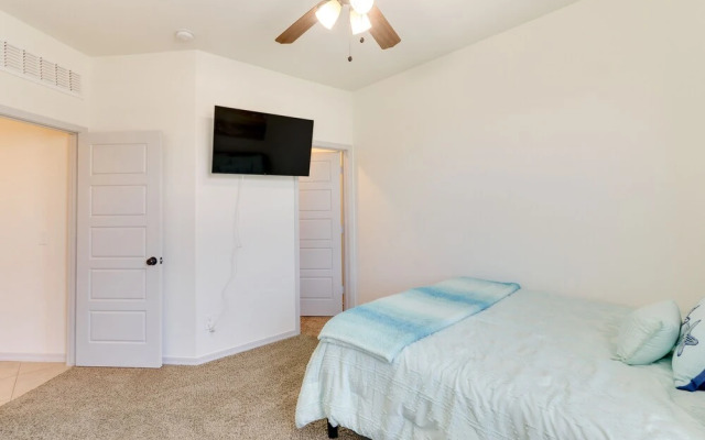Maricopa Home w/ Heated Pool + Hot Tub!
