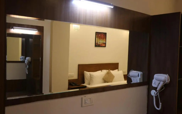 hotel kadamb tree