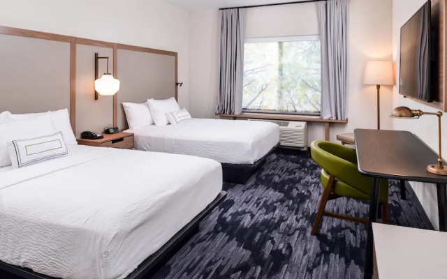 Fairfield Inn & Suites Staunton