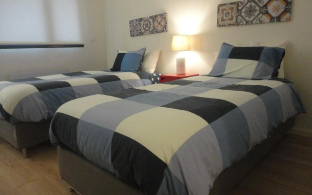 Oporto Like Home II
