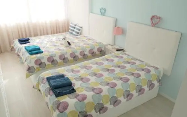 Avenida dos Banhos Apartment