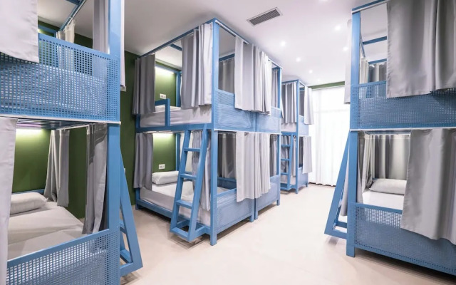 Mega Hostel