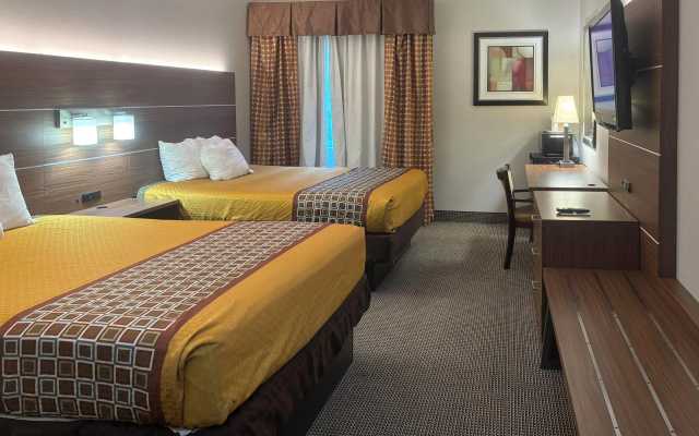 Rodeway Inn & Suites