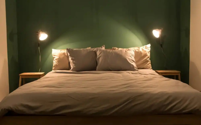 Clover Hostel
