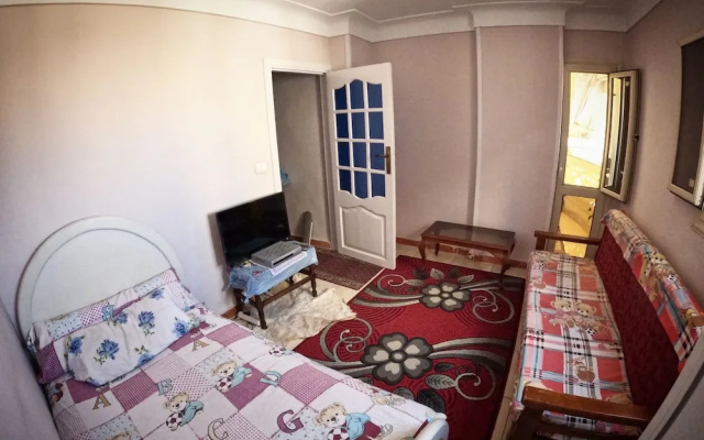 Room in Apartment - Best Price In Downtown, Walk Everywhere