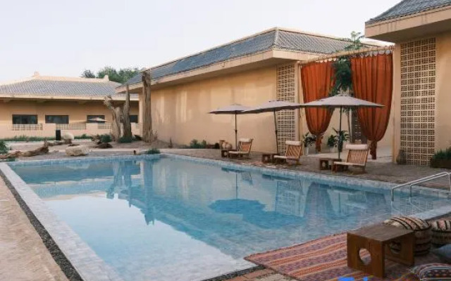 Kuqa Royal Mansion Hotel