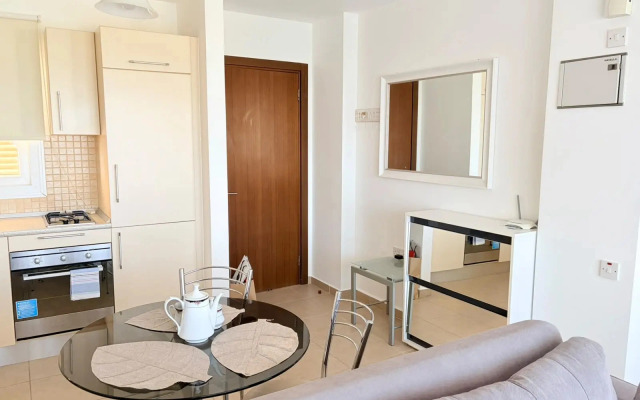 Апартаменты Cozy Studio in Beachfront Resort & SPA