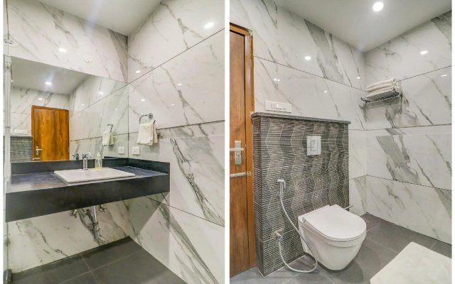 CAPITAL O40858 Grand Suites