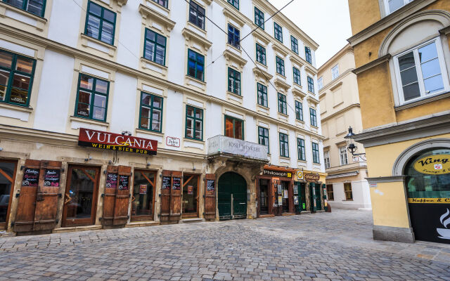 Отель Judengasse Premium In Your Vienna Австрия, Вена - отзывы, цены и фото номеров - забронировать отель Judengasse Premium In Your Vienna онлайн вид на фасад