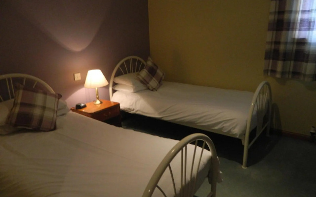 Red House Hotel