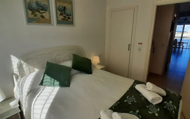 03 Ap1102 in Denia With 1 Bedrooms and 1 Bathrooms