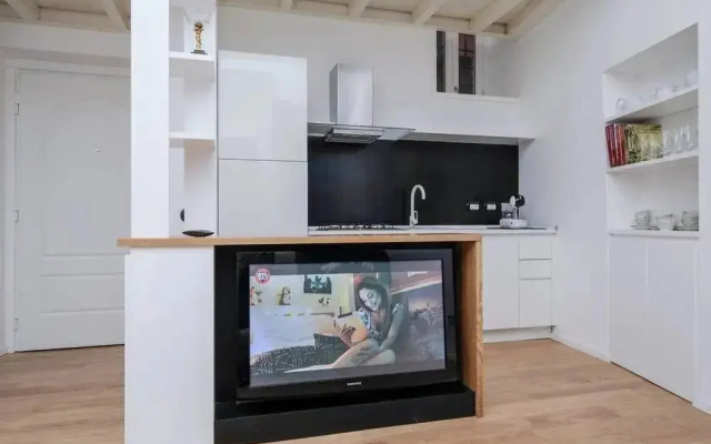 Piazza Navona Contemporary Luxury Terrace - HOV 51584