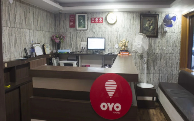 OYO 5837 Hotel Castle