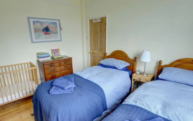 Holiday Home Marine