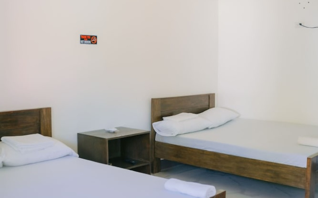 L'Puerta Travel Inn