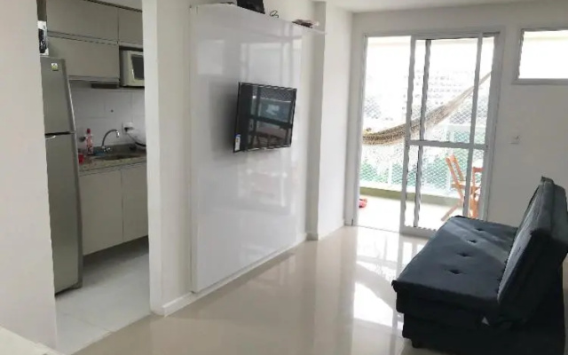 Cobertura com Piscina e Churrasqueira