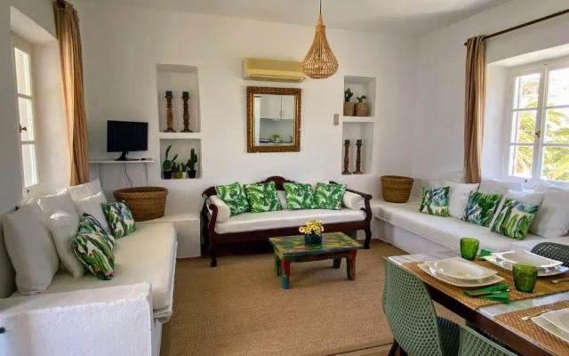 Alkyonis Sunset Suite