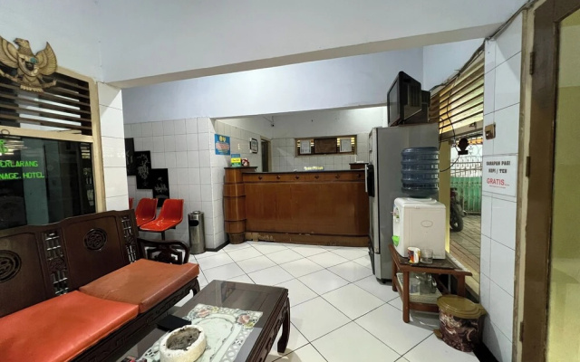 OYO 92675 Hotel Rosna