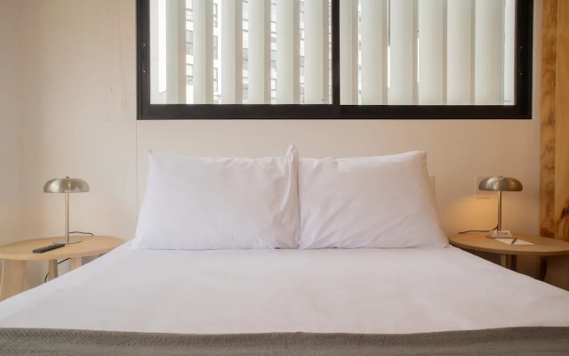 w Chic Luminous 1BR in San Isidro