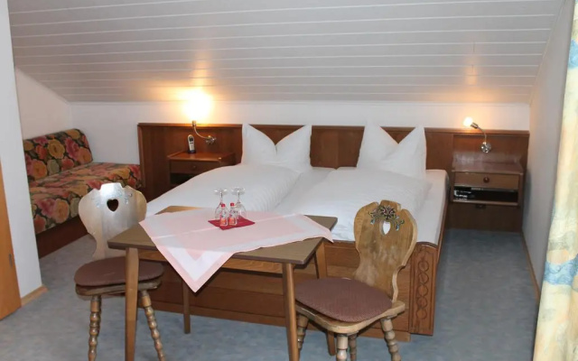 Hotel Waldfrieden