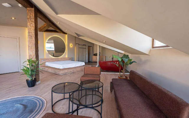 Tare Houses Hotel