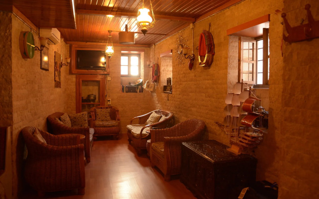 Zeynep Hanim Konagi - Special Class