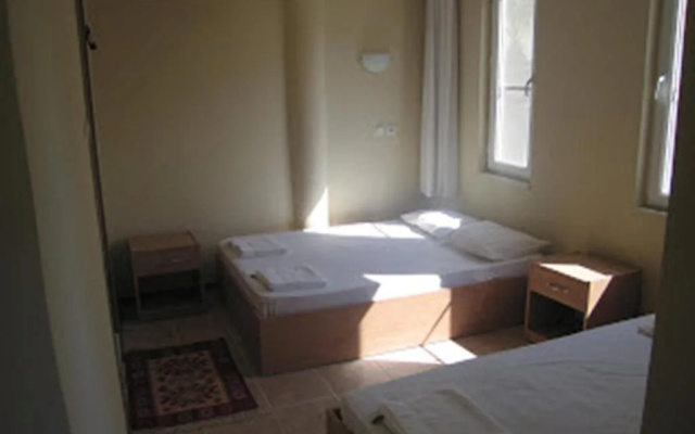 Denizkızı Otel