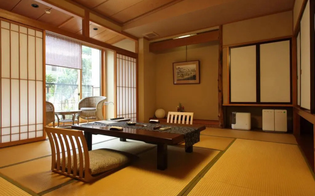 Kuhe Ryokan